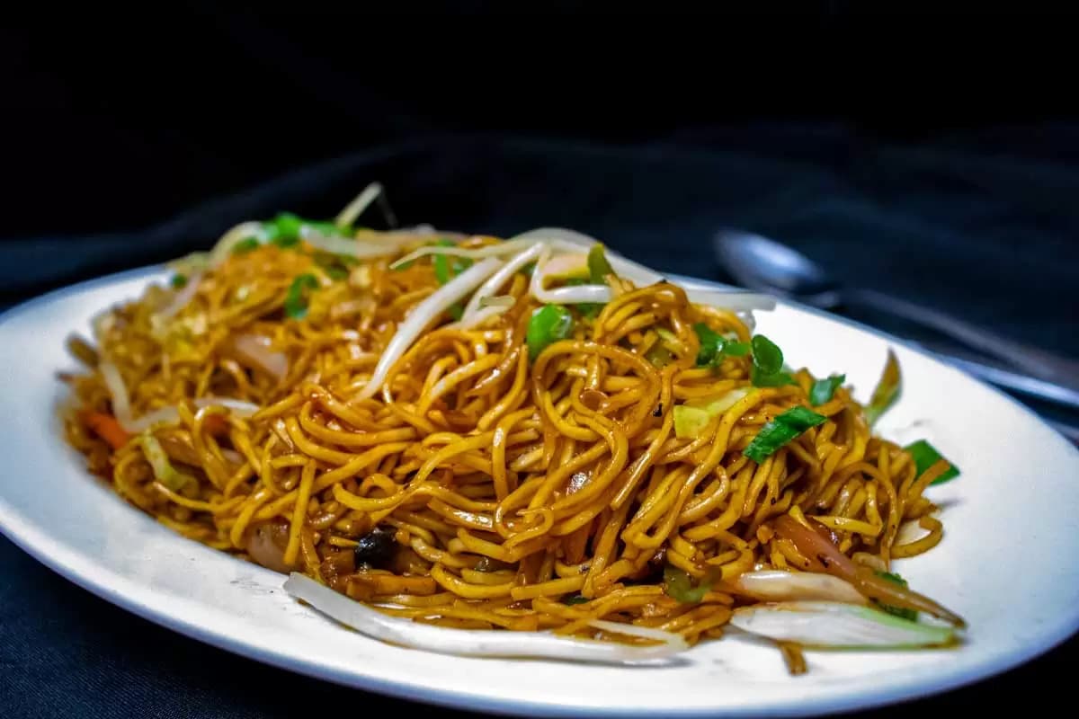Bhatti ko Chowmein