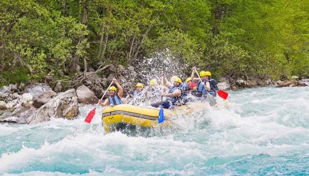 Rafting in Trishuli River